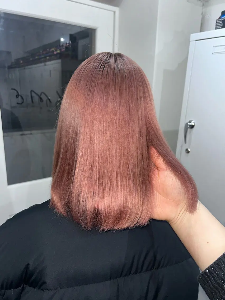 ミディアム ヘアカラー 🎀ブリーチ×艶髪 🎀 ♡さや♡のヘアスタイル