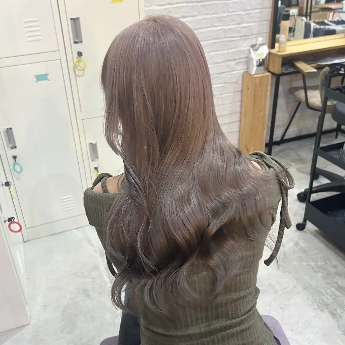 ロング ヘアカラー トリートメント まほ/ カラーモデル募集中のヘアスタイル