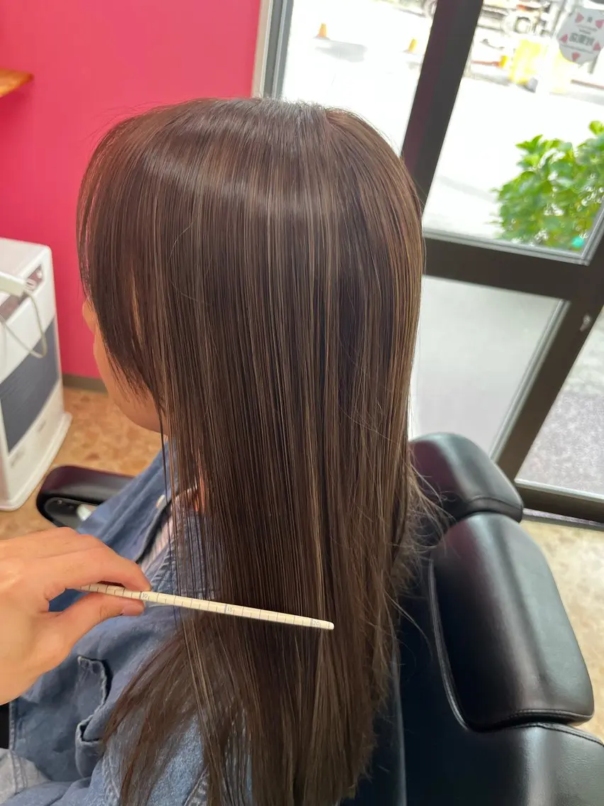 ミディアム 新明 修一のヘアスタイル