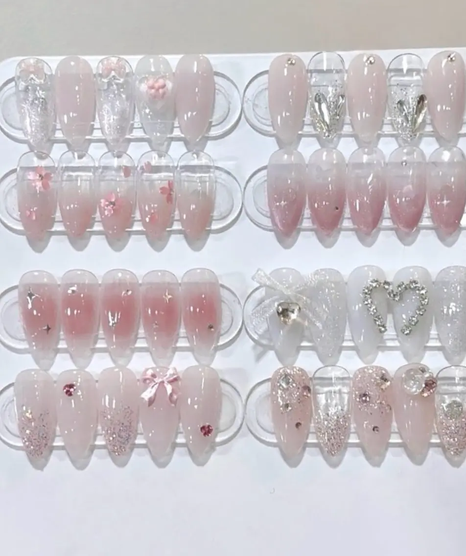 ネイル NailSalon✨ Écrinエクランのネイルデザイン