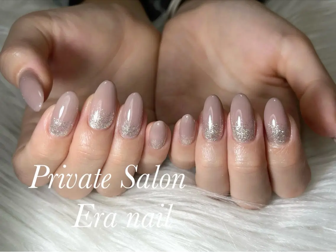 ネイル ラメ(グリッター) ラメグラデーション ワンカラーネイル ハンドネイル Era nailのネイルデザイン