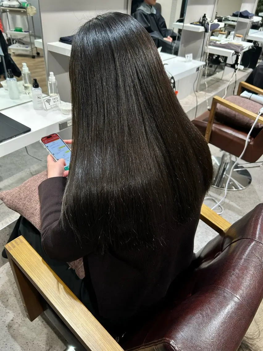 ロング ヘアカラー ブリーチ🐰インナー ♡ハイライト♡綾🐰のヘアスタイル