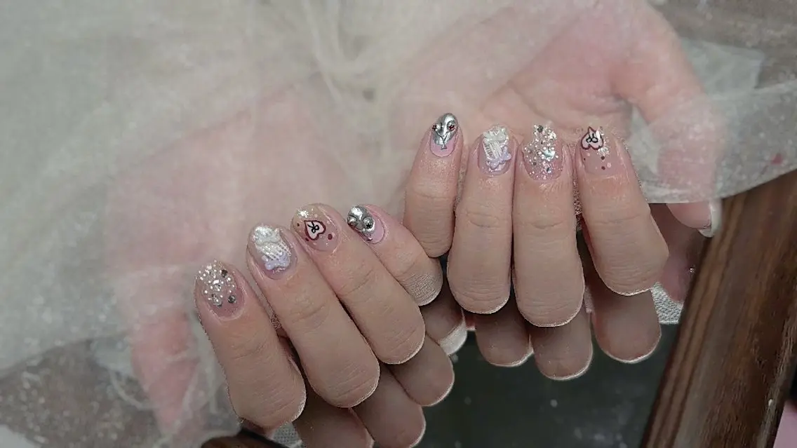 ネイル ハンドネイル 🍁Ayumi 💐 Nailsのネイルデザイン