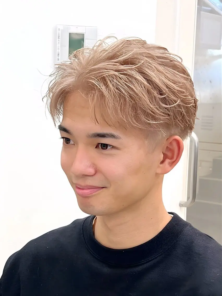 ショート カラー メンズ メンズブリーチ メンズハイトーン ブリーチ ハイトーンカラー カット ヘアカラー メンズ特化/メンズ カット/ひかるのヘアスタイル