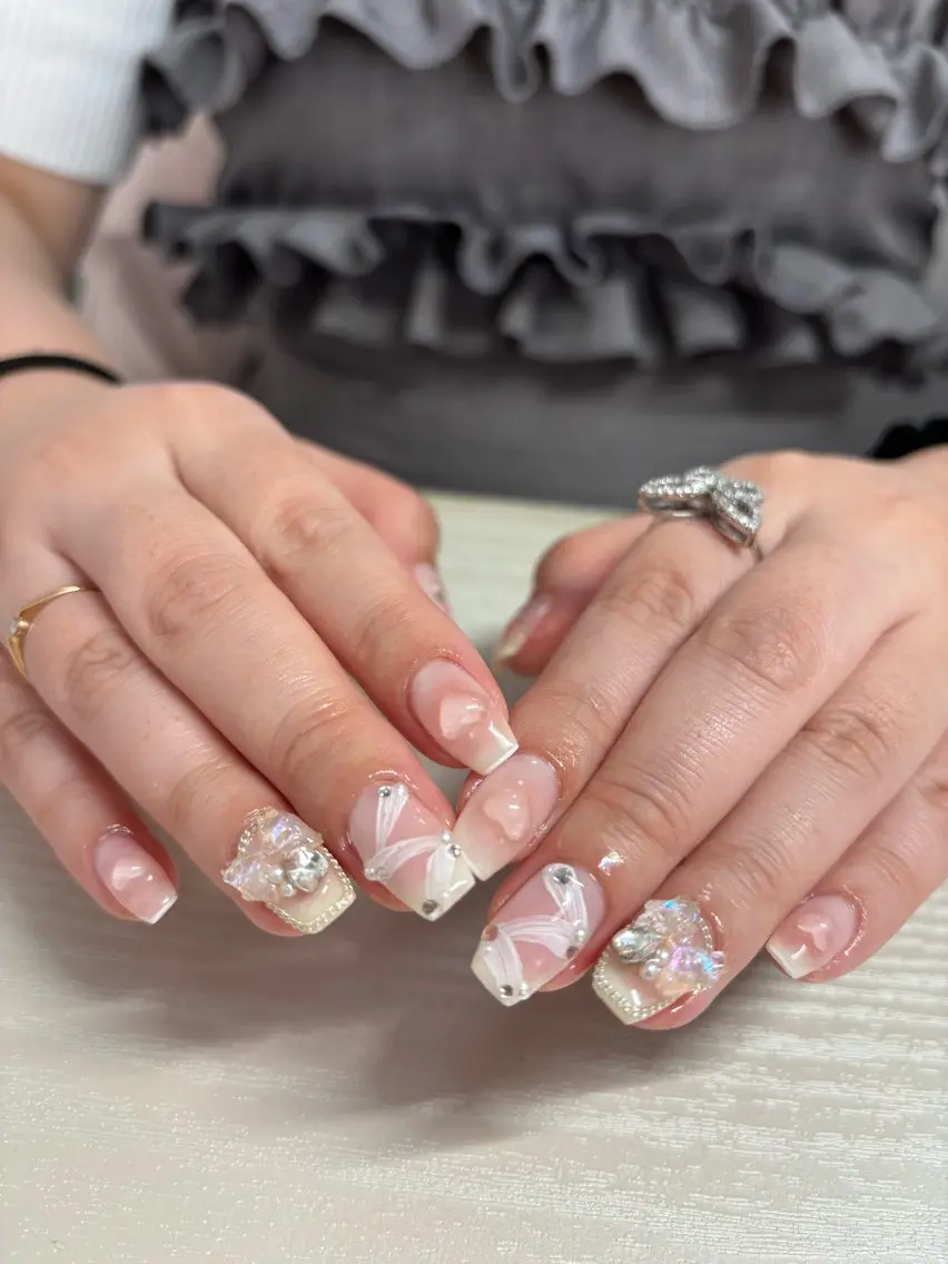 ネイル I pinknail 韓国風·持ち込み専門のネイルデザイン