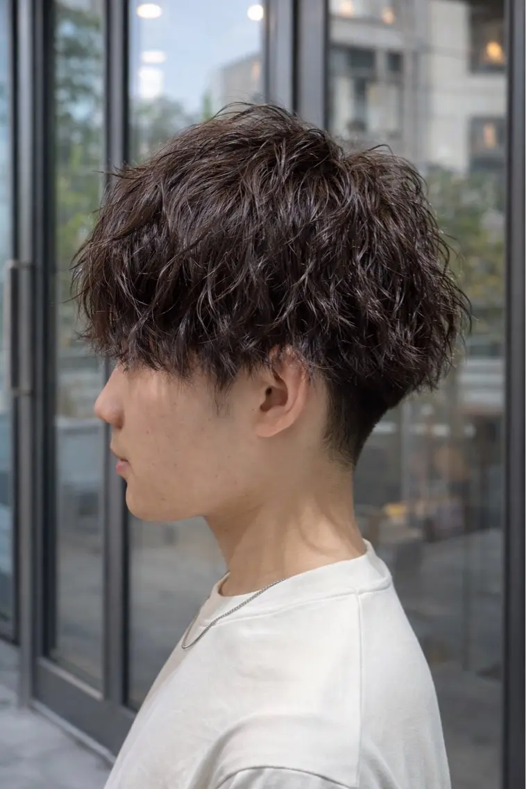 パーマ メンズ ブリーチモデル✂︎ カラー特化✨ひかり/のヘアスタイル