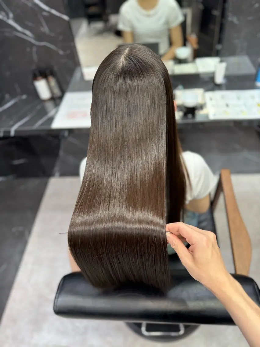 ロング 髪質改善 トリートメント 縮毛矯正 大西 魁知のヘアスタイル