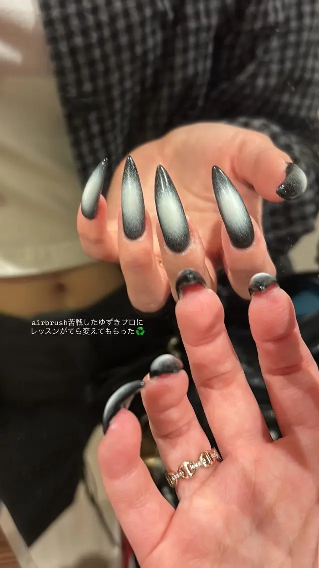 ネイル ハンドネイル 🤎Two ERI🤎のネイルデザイン