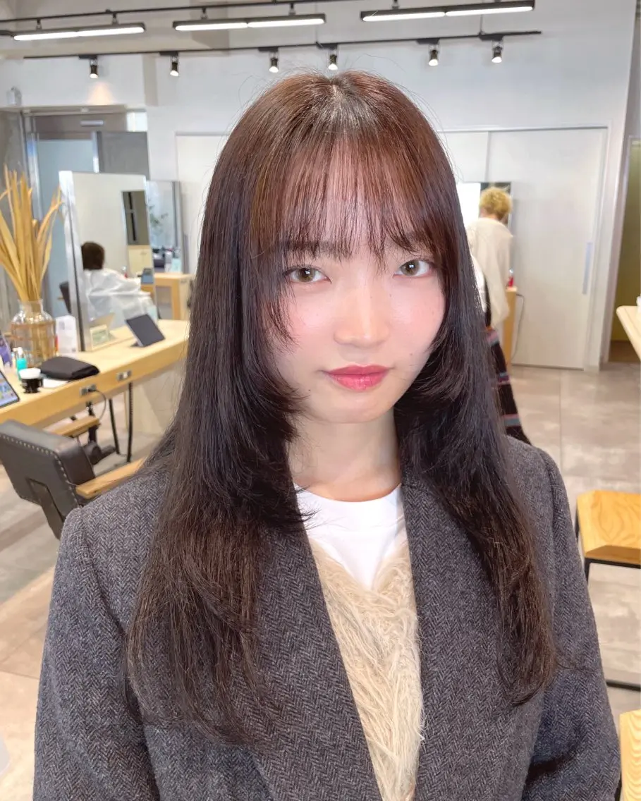 ロング カラー カット ヘアカラー 透明感カラー×ヘア アレンジ🪽しおりのヘアスタイル