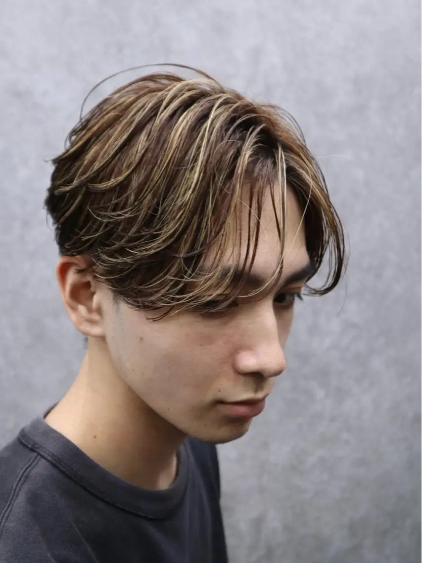 【メンズ限定👦🏻💙】🉐当日限定🉐カット✂️+ハイライトカラー🖌の写真