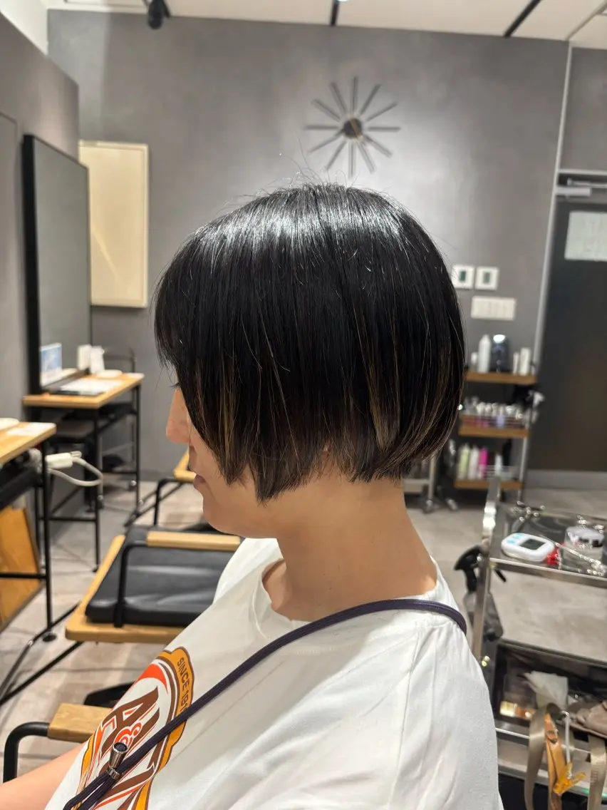 ショート 久野 竜慈のヘアスタイル