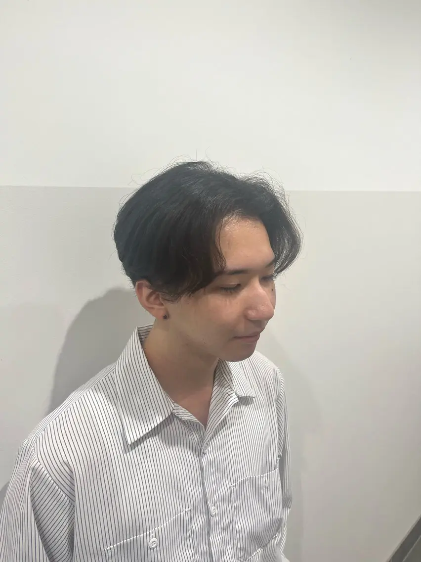 メンズ センターパート ツーブロック Ken 曲がる縮毛矯正/韓国のヘアスタイル