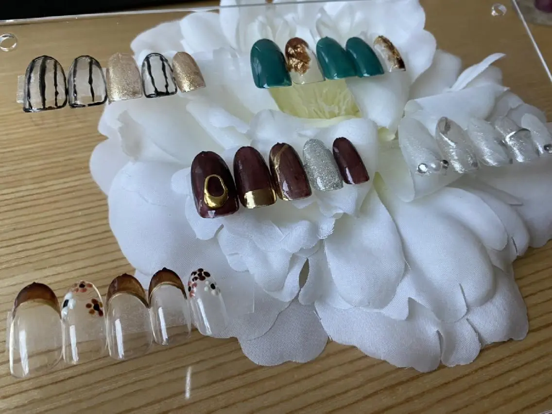 ネイル 佐野 愛美のネイルデザイン