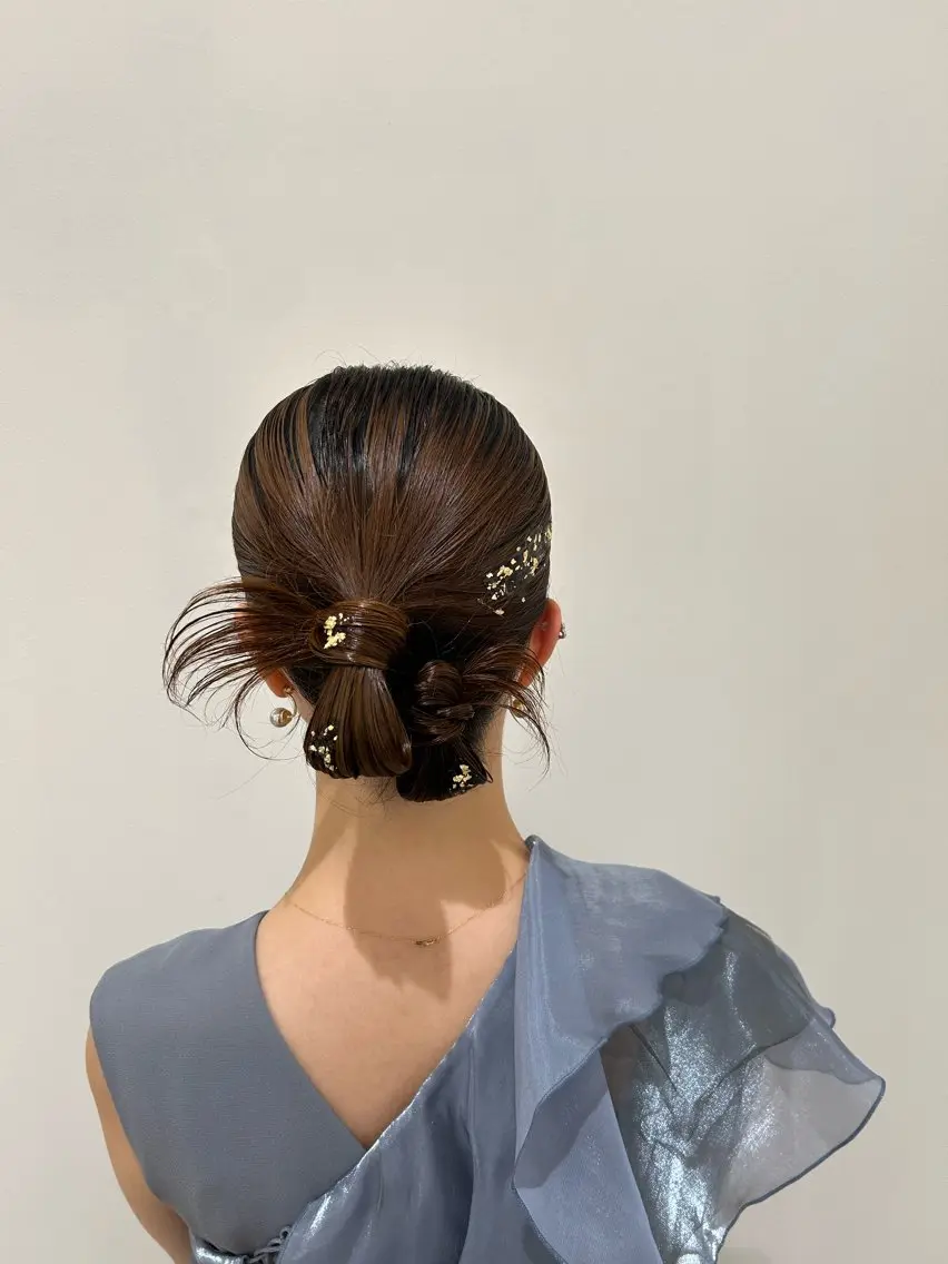 ロング ヘアアレンジ ヘアセット 柴崎 りるのヘアスタイル