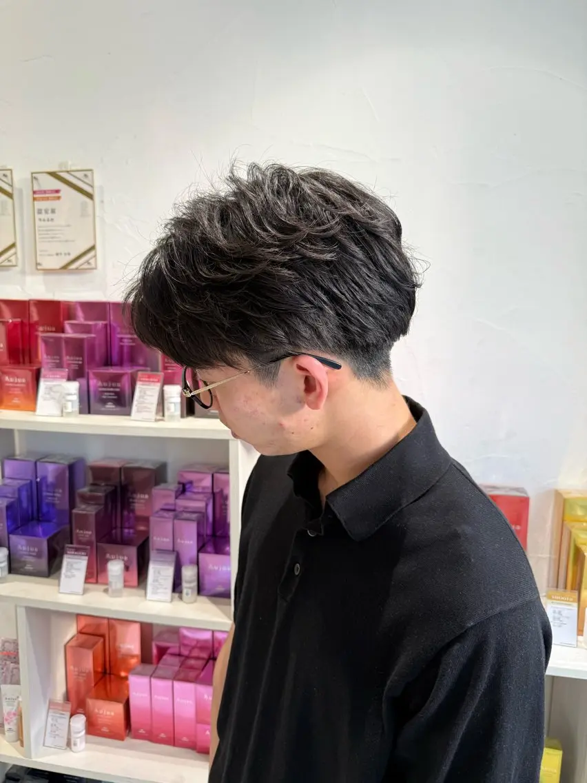 ショート パーマ カット パーマ トリートメント メンズ特化型美容師 栗山勇人のヘアスタイル