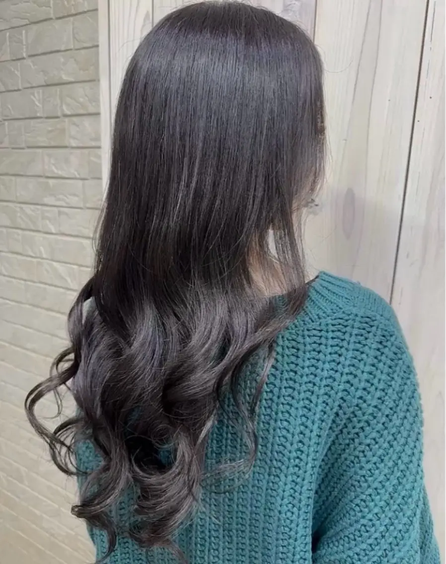 カラー CORE まいのヘアスタイル