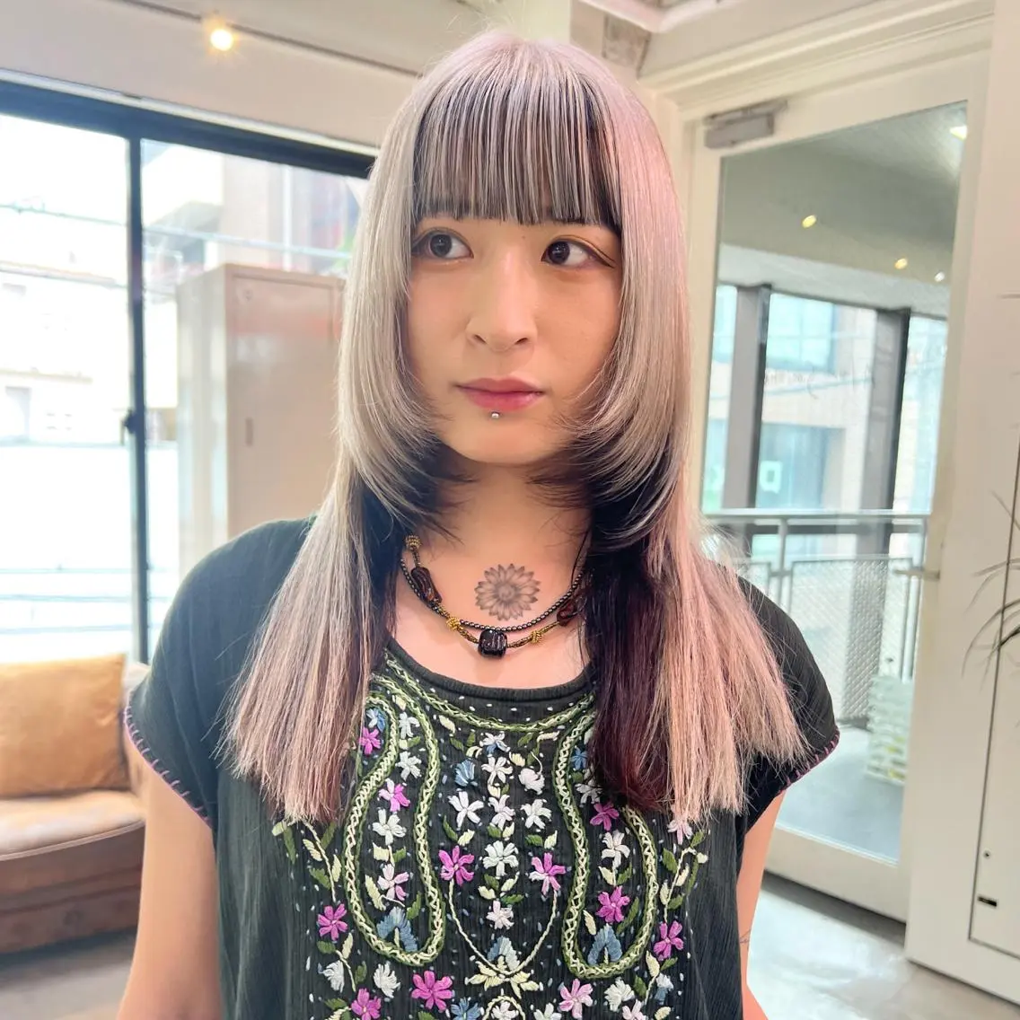 🌈骨格矯正カット+ダブルカラー+選べるトリートメント(ケアブリーチ+3,300円)🌈の写真