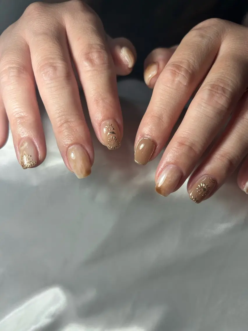 ネイル ハンドネイル nailroom‪ sb‪‪𓈒𓂂𓏸のネイルデザイン