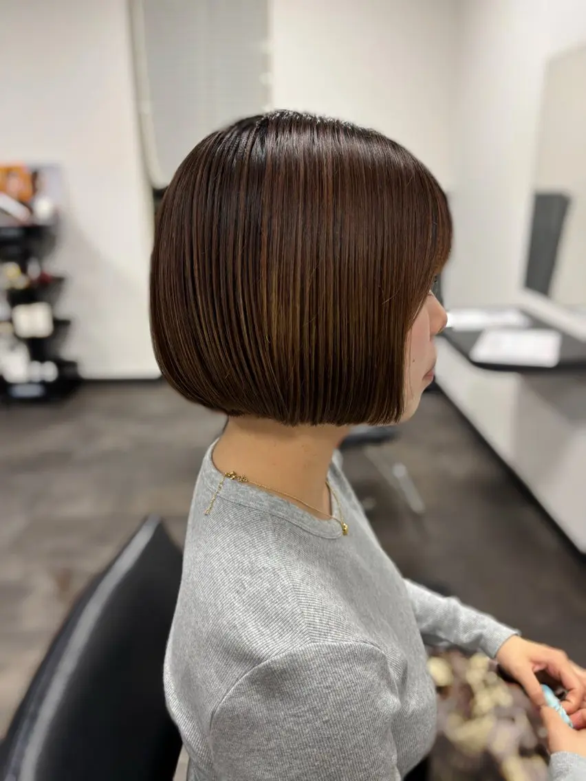 カット＋マイクロバブル＋アイロン仕上げ＆レクチャー♪  ※女性限定の写真