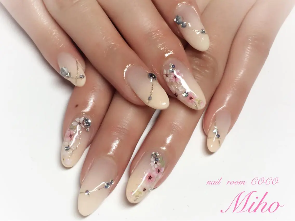 ネイル nail Berunaのネイルデザイン