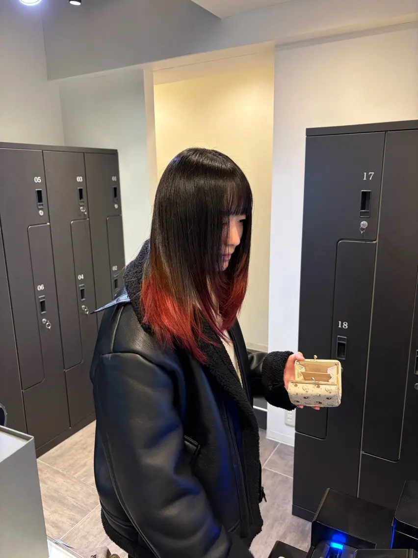 ミディアム カラー 中川 蓮のヘアスタイル