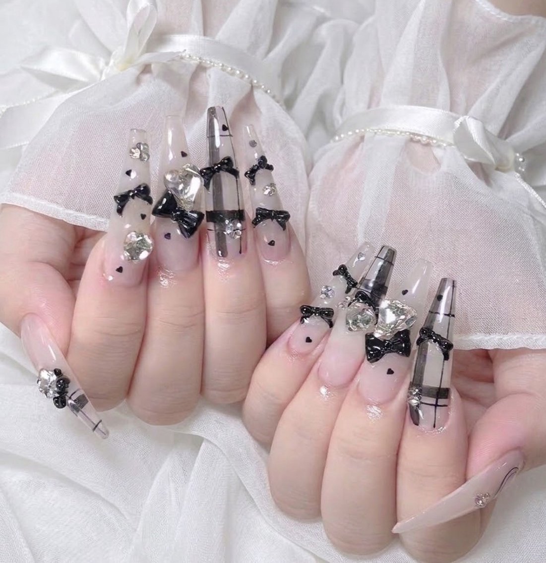 ロング 韓国風ヘア ロング ハンドネイル ハンドケア CHIBI NAIL SALON 船橋のネイルデザイン