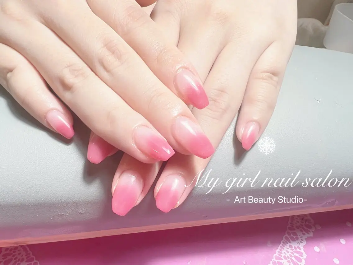 ネイル チークネイル 長さ出し ジェルネイル キラキラネイル マグネットネイル My Girl nailsalonのネイルデザイン