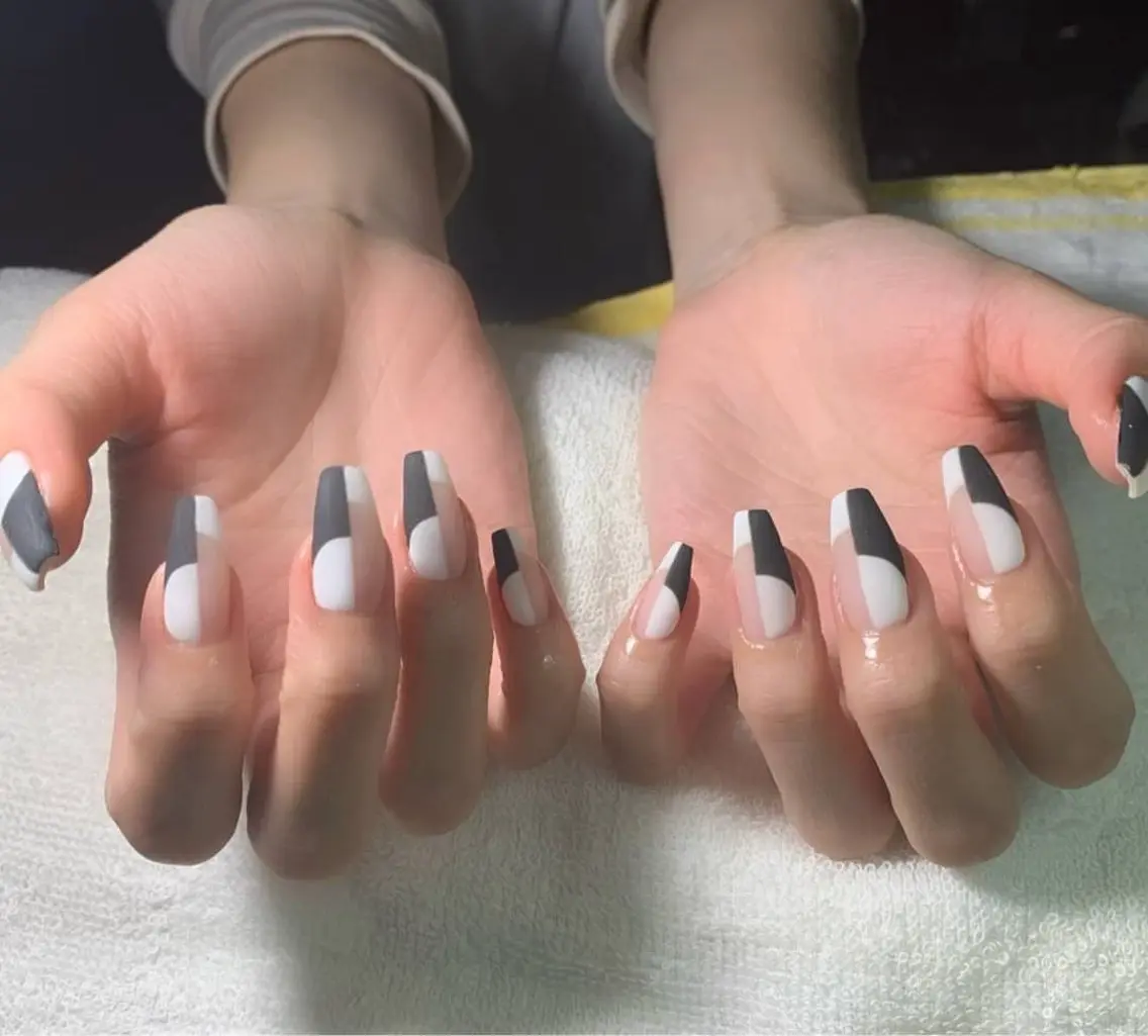 ネイル アートネイル フレンチネイル マットネイル ハンドネイル フットネイル MHR nailのネイルデザイン
