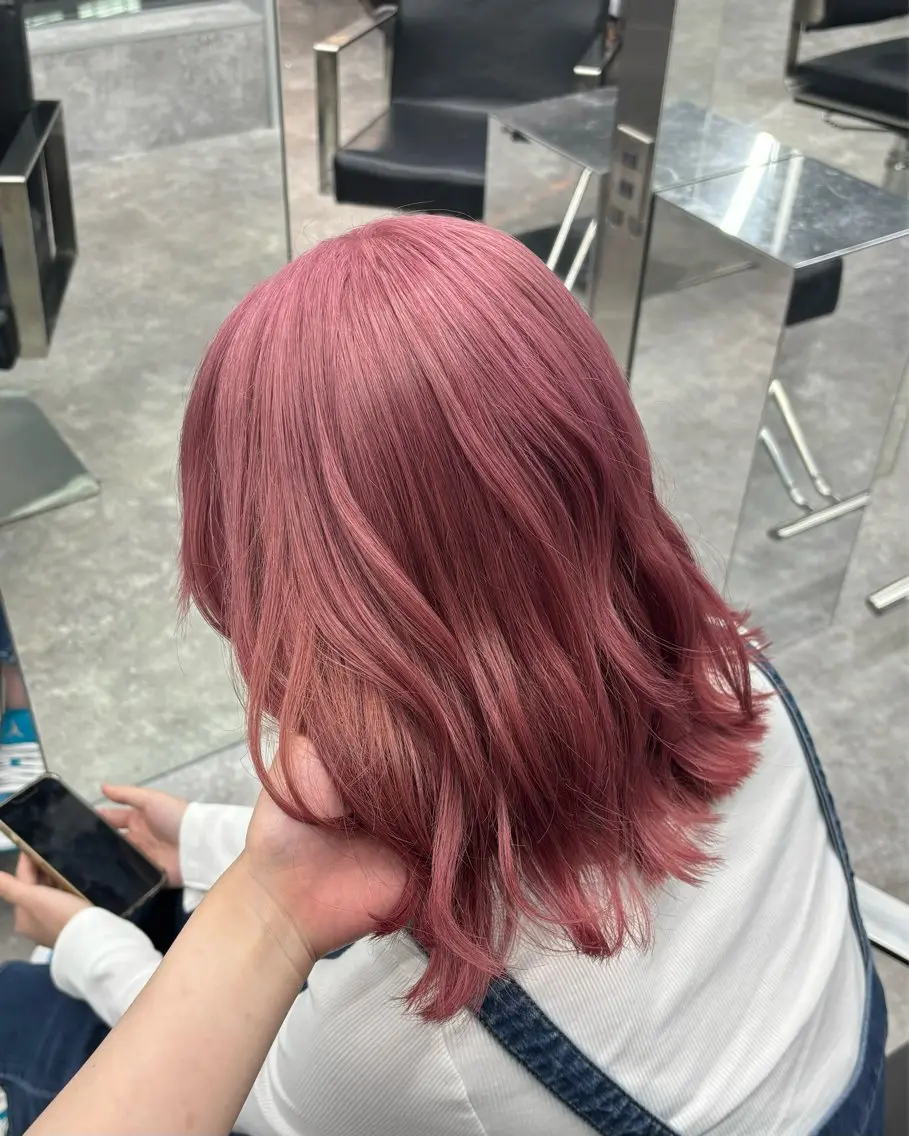 ショート カラー ブリーチ ピンクカラー ︎・ AIYUのヘアスタイル