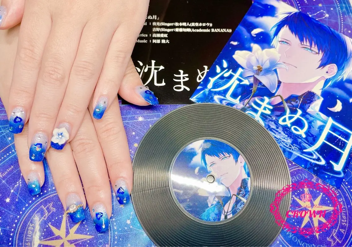 ネイル CROWN プライベートサロンのネイルデザイン