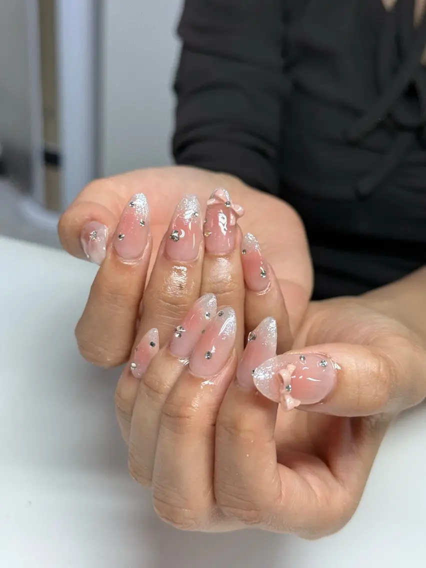 ネイル チークネイル ワンホンネイル ハンドネイル WOLTOKYO渋谷 yunaのネイルデザイン