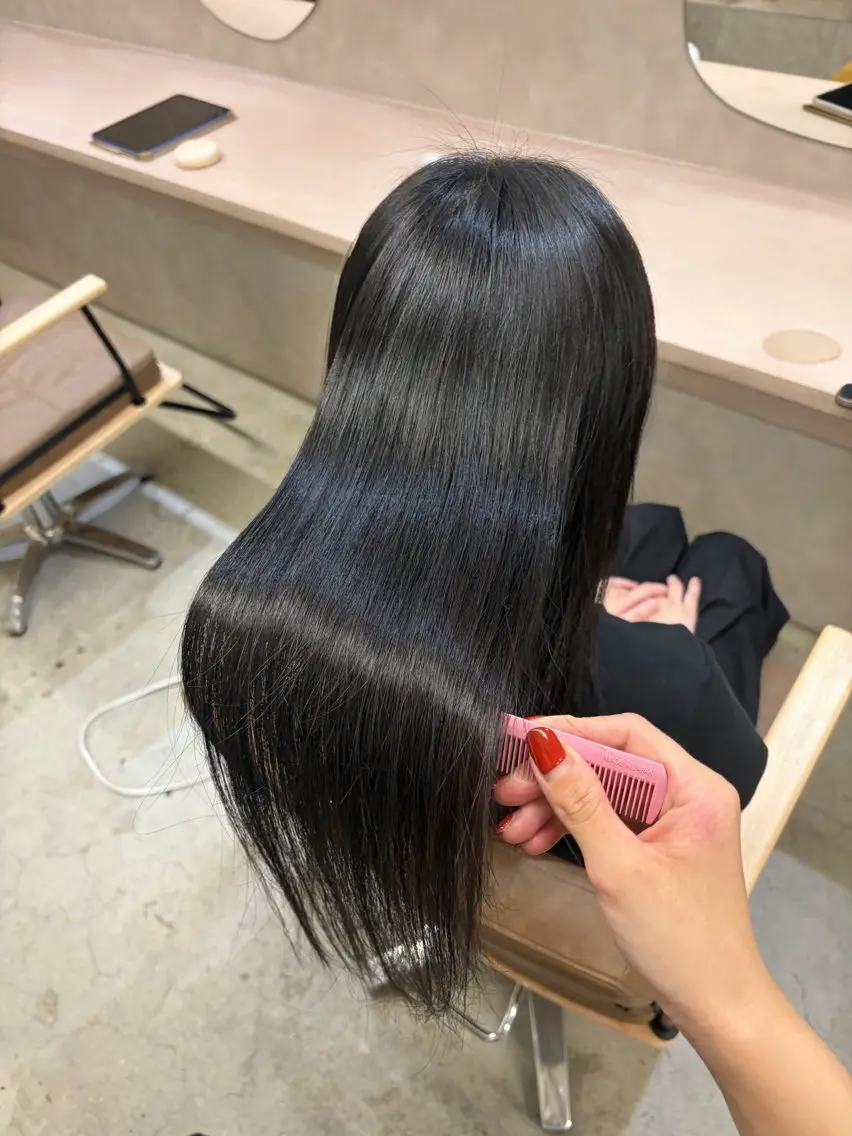 🪞美髪を作る🪞【乾かすだけでまとまる】美髪矯正ストレート¥15000の写真