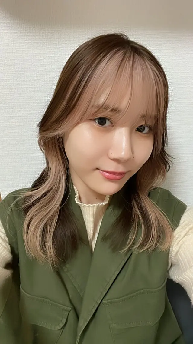 セミロング カラー ミストバング ベージュカラー フェイスフレーミング ホワイトベージュ ナギ『kii』 福岡美容室🇰🇷のヘアスタイル
