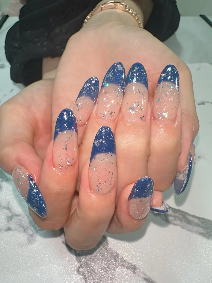 ネイル フレンチネイル ネイビー ハンドネイル nicoto Harukiのネイルデザイン