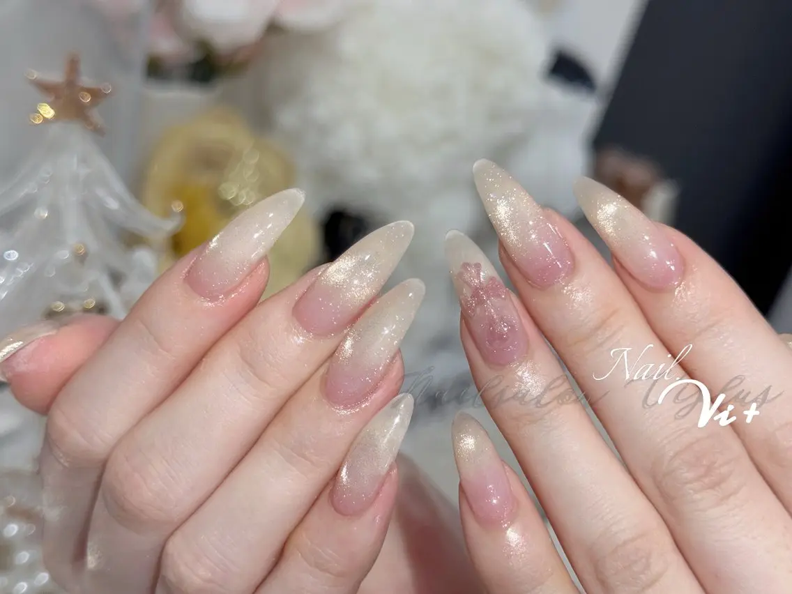 ネイル ハンドネイル ✨Nailsalon Vi+✨のネイルデザイン