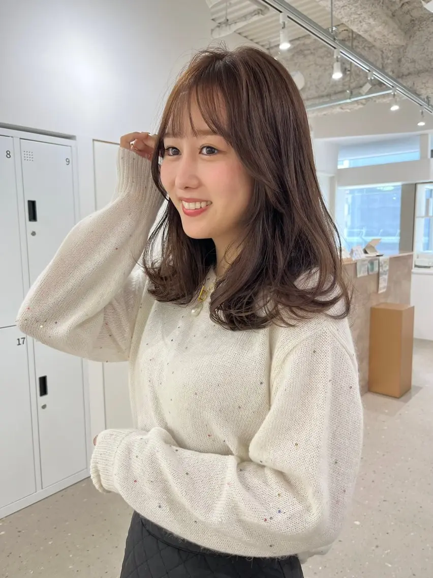 🫶🏻似合わせレイヤーカット+ケアしながら育てる透明感カラー✨の写真