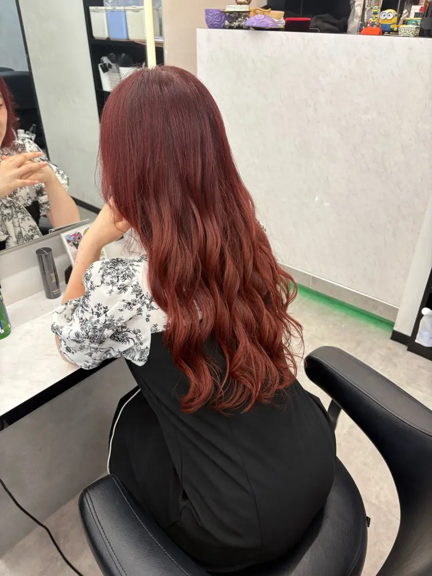 ロング カラー ヘアカラー ZYNX わかなのヘアスタイル