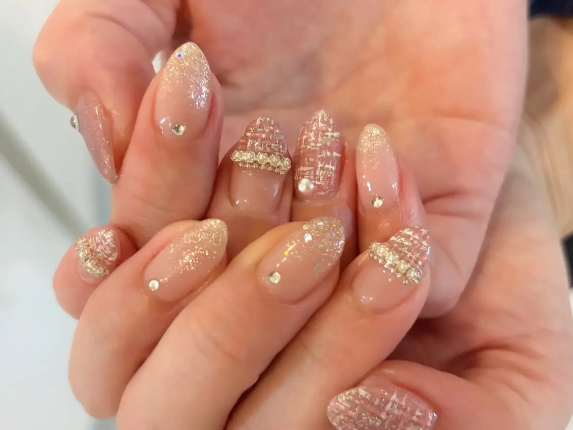 ネイル オーロラネイル 長さ出し フレンチネイル ジェルネイル ガラスフレンチ ハンドネイル Rela・S NAILのネイルデザイン