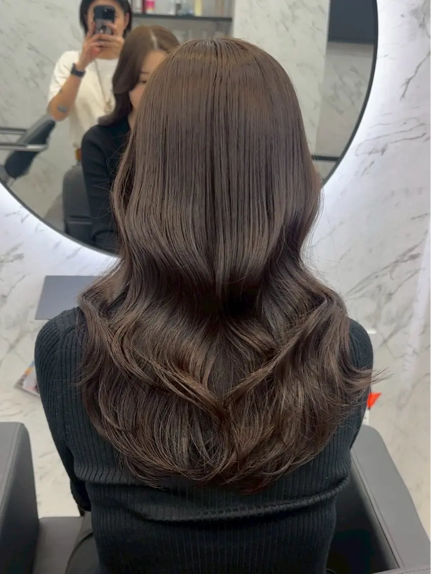 ロング カット ⋆✦ Leon カット¥1100‼️のヘアスタイル