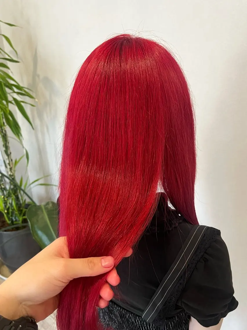 カラー ヘアカラー 河辺 静海のヘアスタイル