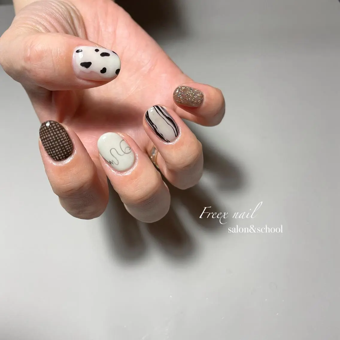 ネイル ニュアンスネイル ハンドネイル フットネイル freex nail /ニュアンス/個性派のネイルデザイン
