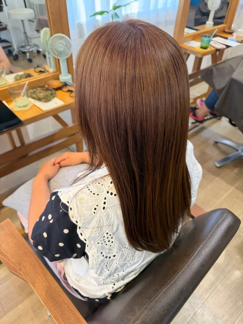 セミロング カラー カット ヘアカラー トリートメント ヘッドスパ RENA｜透明感 カラー×癒しスパのヘアスタイル