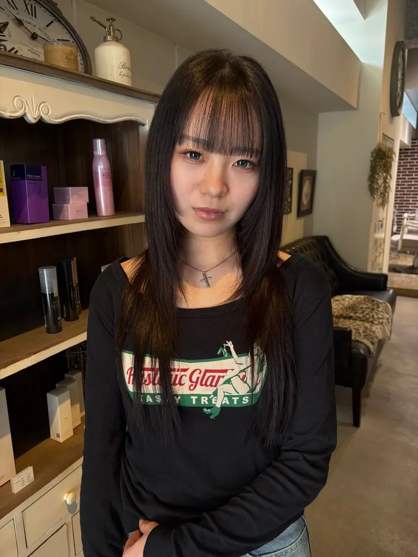 ロング カット ヘアカラー ichika/顔周り /似合わせカラー🩵のヘアスタイル