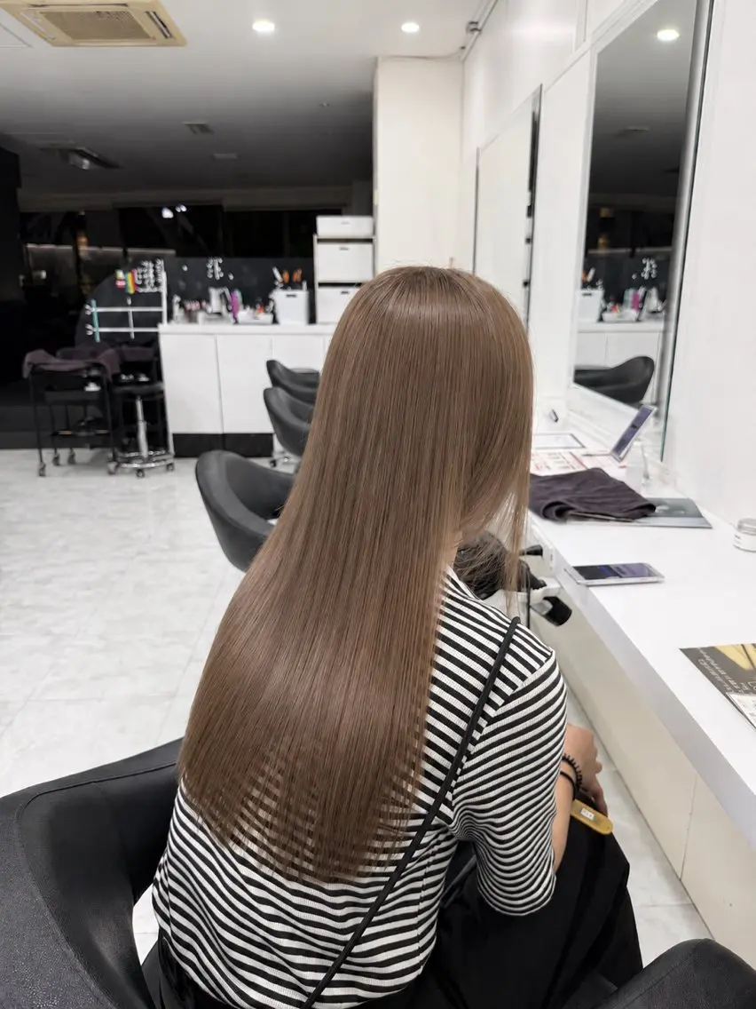 ロング ヘアカラー ブリーチありorなし 暖色カラー🎀セナのヘアスタイル