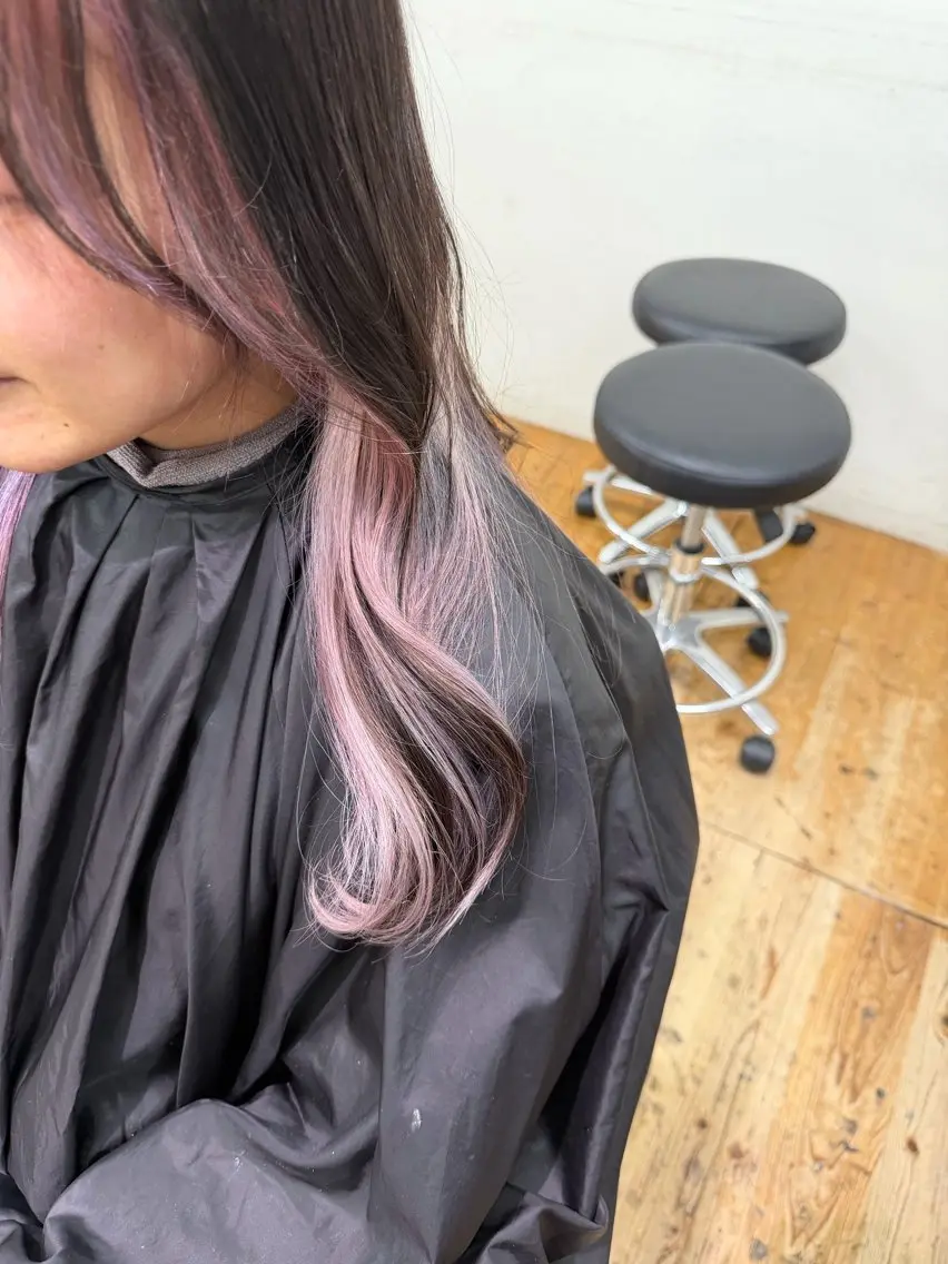 カラー 小林 優斗のヘアスタイル