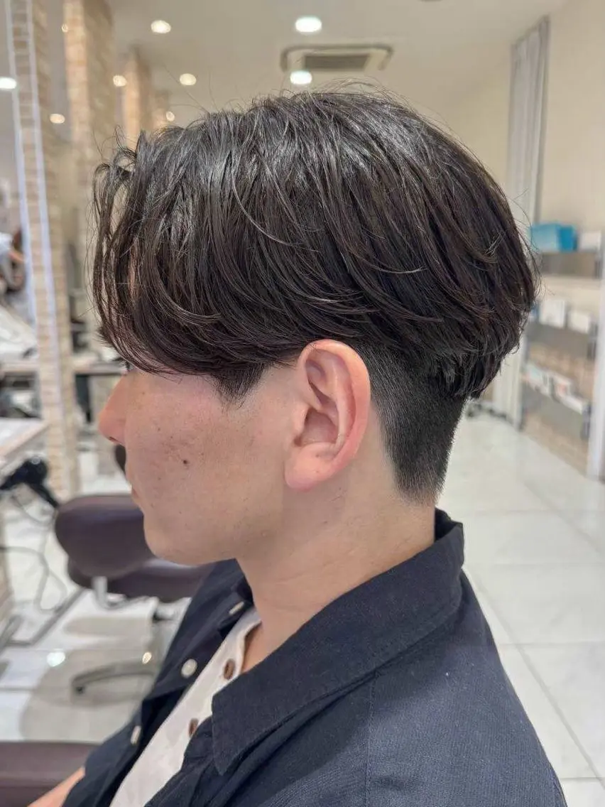 ショート メンズ カット GRANDEUR 佐塚のヘアスタイル