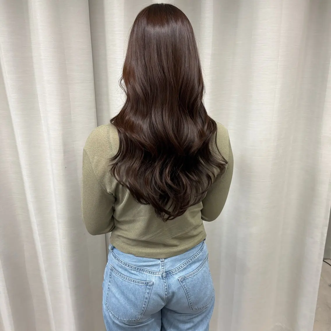 ロング カラー ブラウンカラー レイヤーカット カット ヘアカラー トリートメント はちすか るかのヘアスタイル