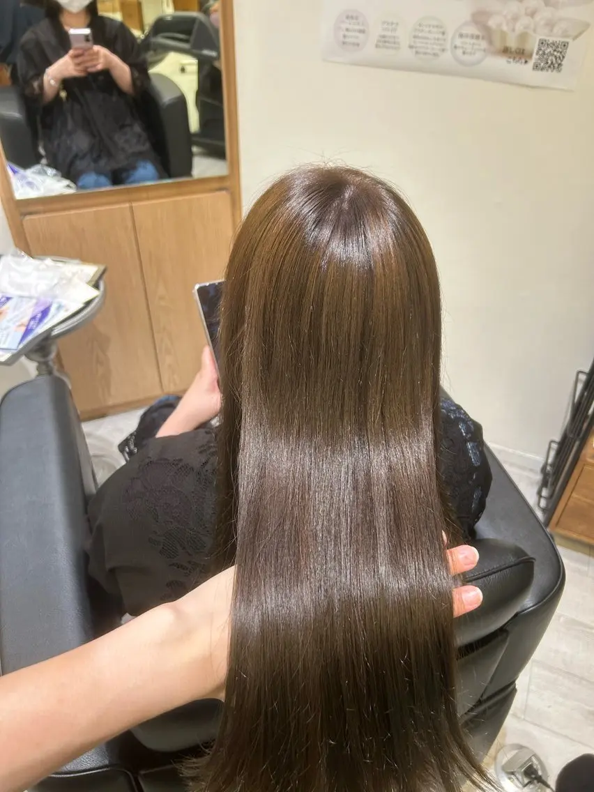 【春夏人気】柔らかい質感の透明感カラー✨➕髪質改善トリートメント✨の写真