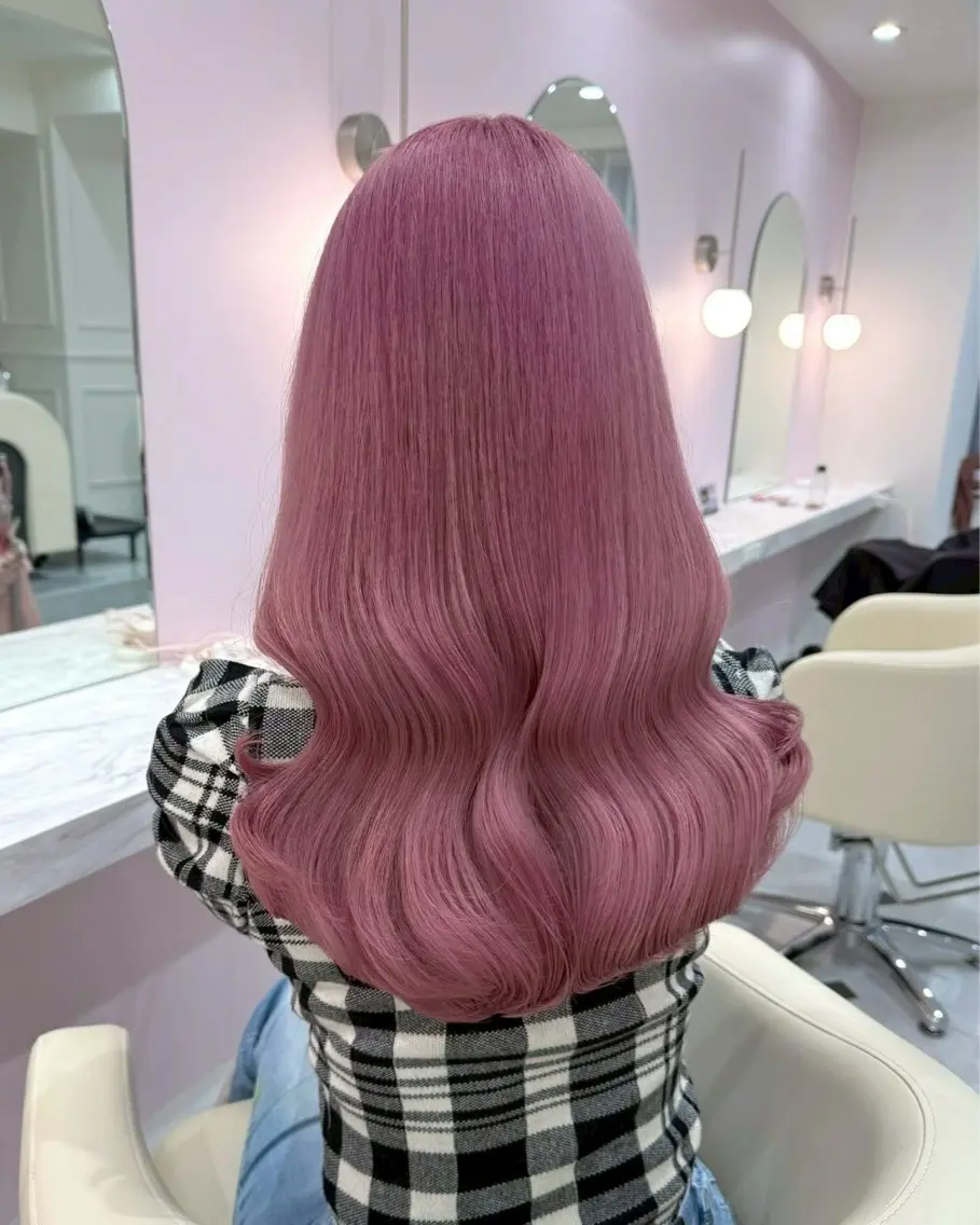 ロング カラー ブリーチ 透明感カラー ハイトーンカラー ヘアカラー ハイトーンカラー💞 くるみ🎀のヘアスタイル