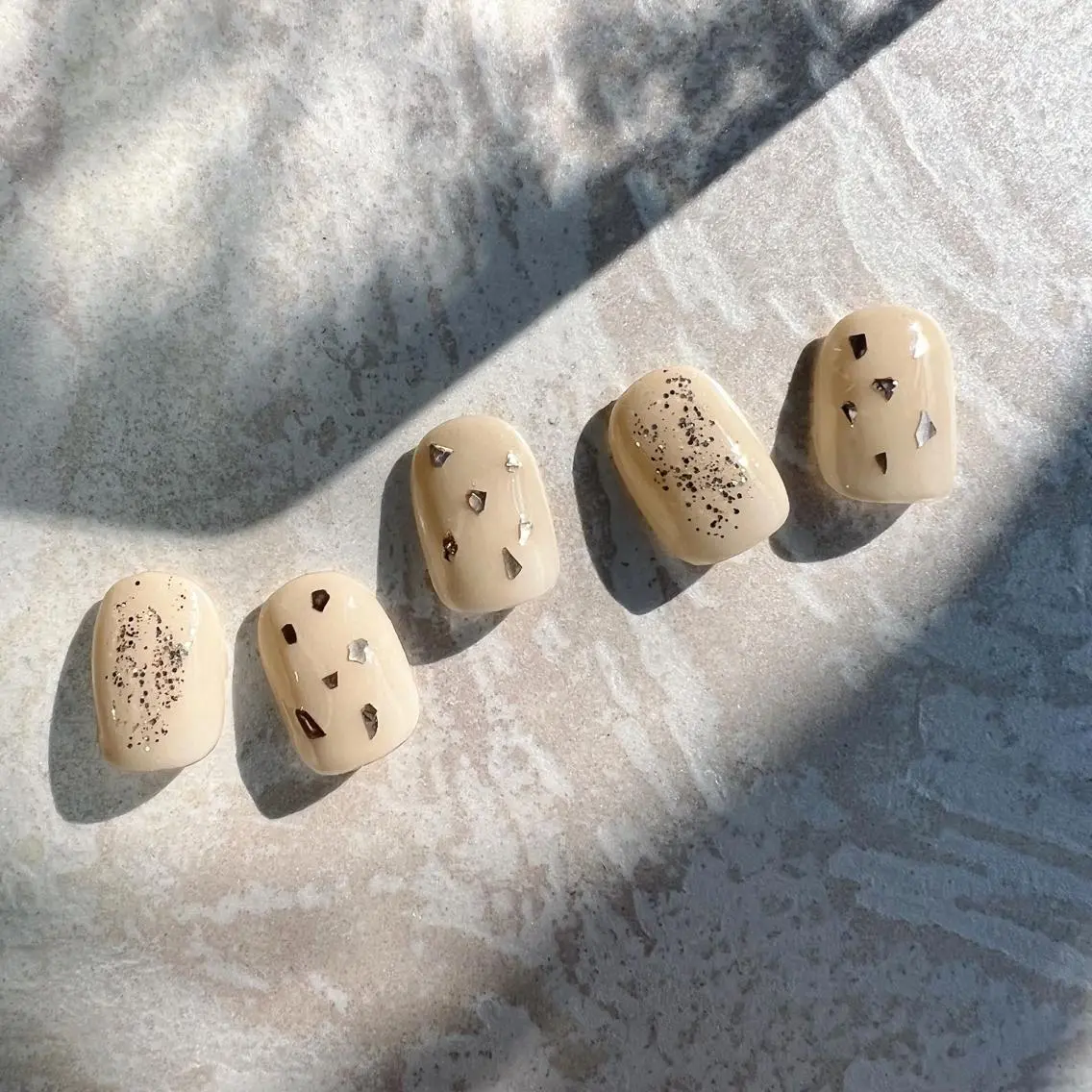 ネイル ニュアンスネイル ショートネイル gemickle nailのネイルデザイン